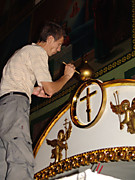 Реставрационные работы по золочению художественного резного убранства иконостаса Собора Успения Божией Матери в г. Атырау (Казахстан). 2011 г.